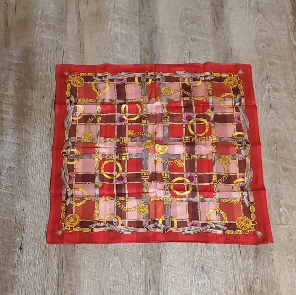 Celine Paris Scarf ❤️Like New!⚜️❤️🤎⚜️